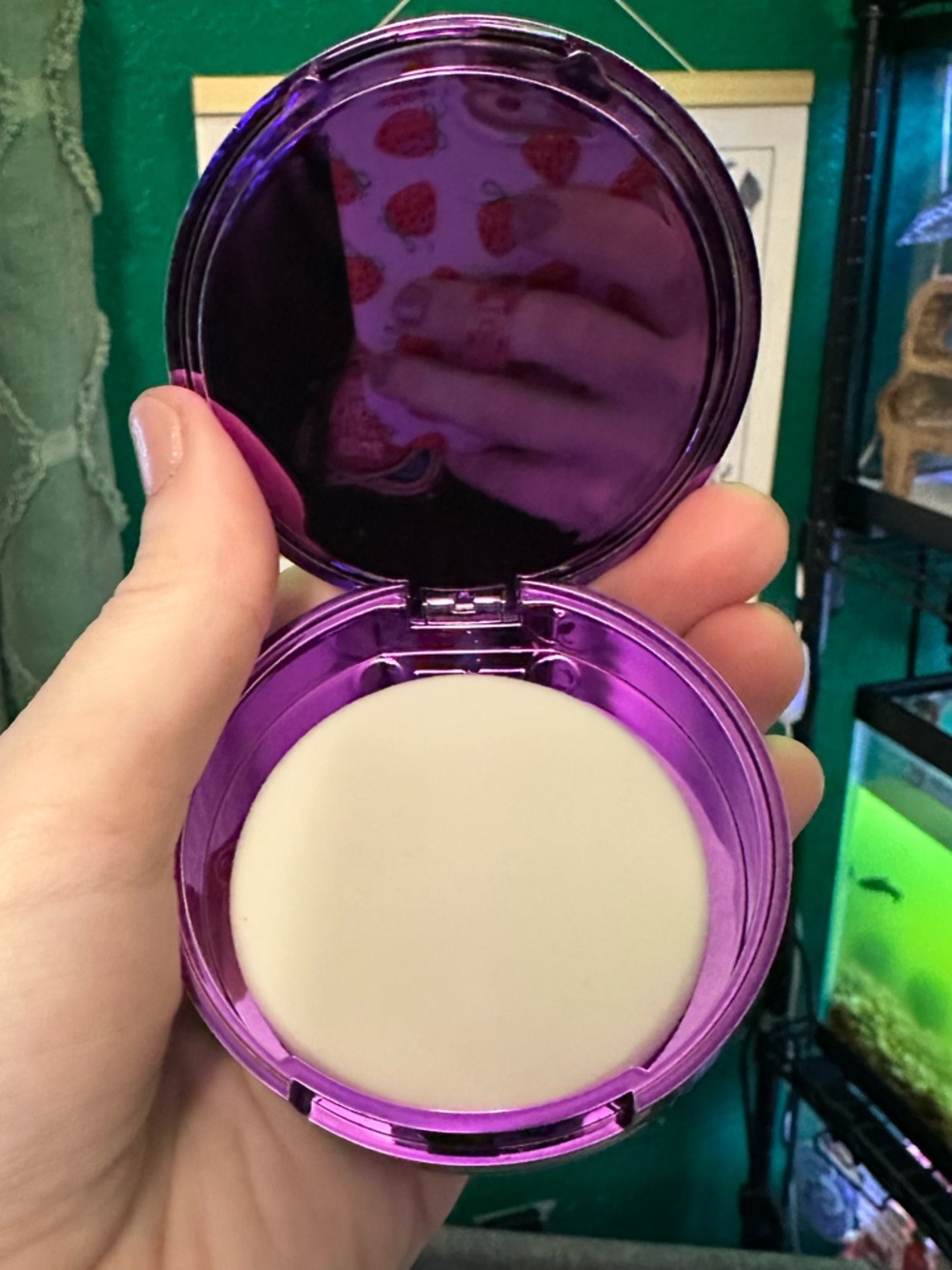 Shape-Tape Pressed Powder - Picture 5 of 5